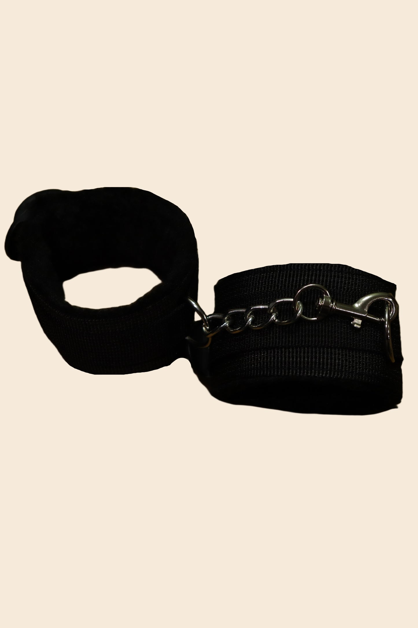 Esposas BDSM acolchadas con cadena metálica, color negro - Lunatik